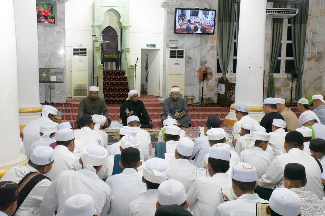 Majlis Solat Hajat dan Doa Selamat Sempena Perayaan Ulang Tahun Ke-56 KDYMM Sultan Muhammad V Tahun 2025
