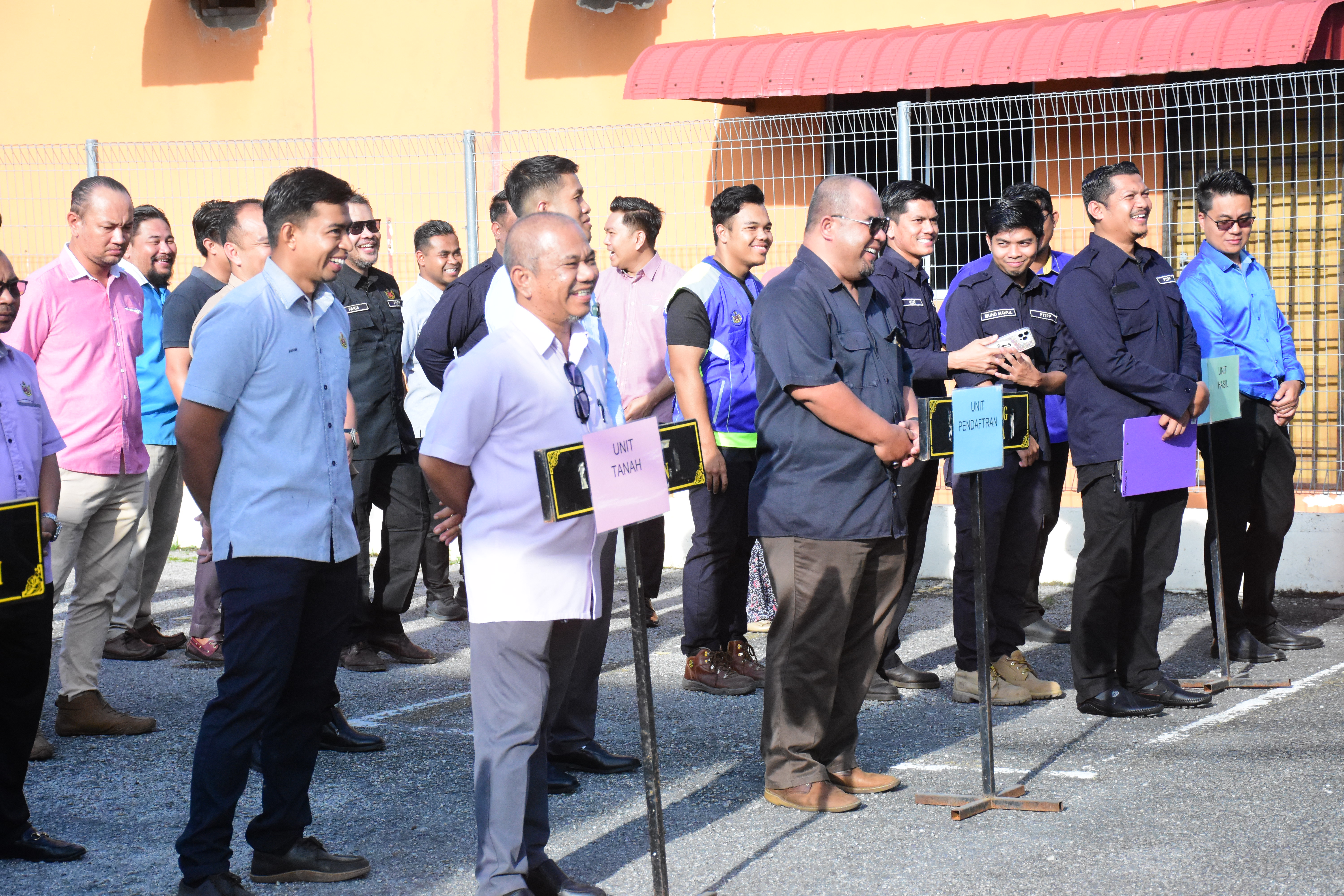 Majlis Perhimpunan Bulanan Pejabat Tanah dan Jajahan Pasir Puteh