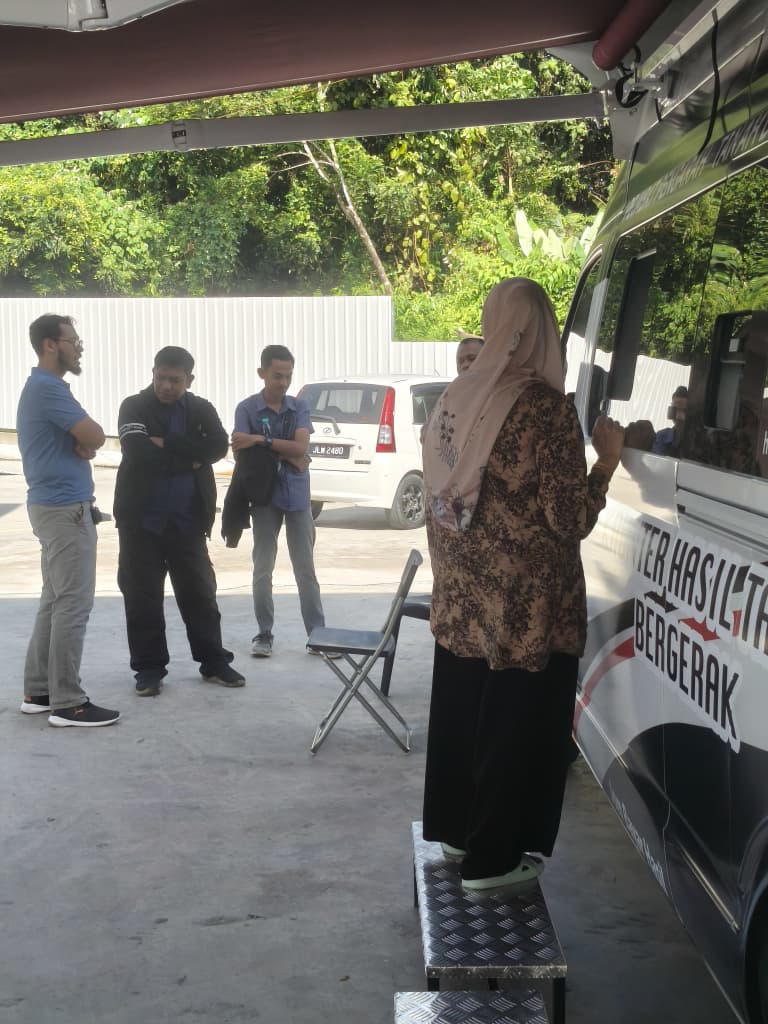 Kutipan Cukai Tanah Luar Pejabat Di Stesen Minyak Caltex, Wakaf Raja pada 25 Januari 2026